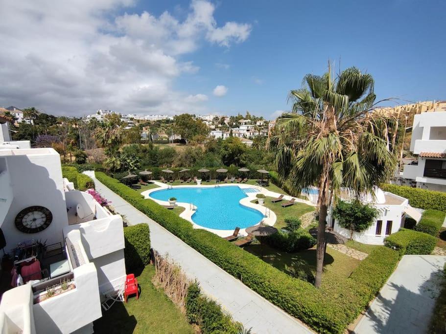 Full Apartment With Private Pool Estepona Exteriör bild